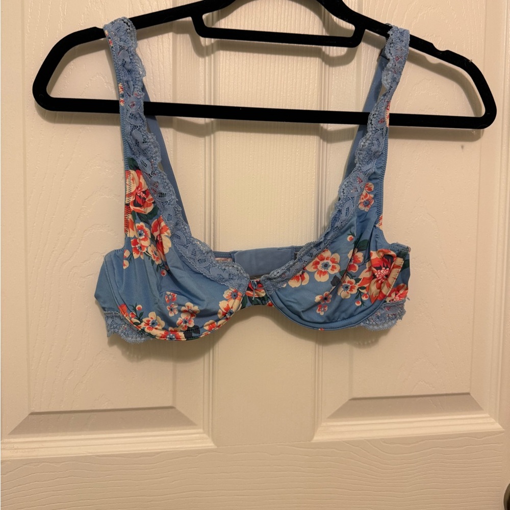 Floral Lace Trim Bra - Blue